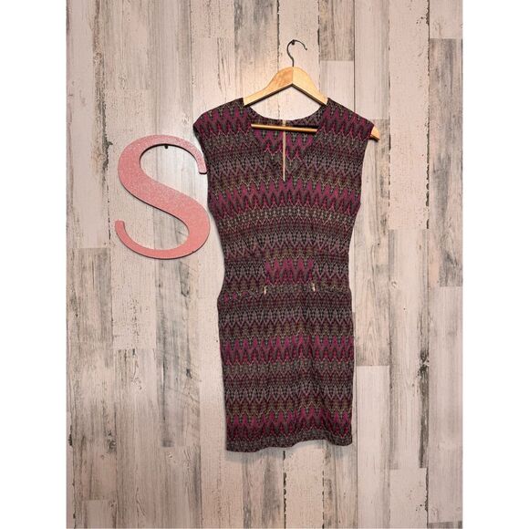 Ark & Co. Metallic Chevron Knit Bodycon Dress Small Pink Black Gold - Picture 9 of 10